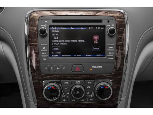 Used 2015 Buick Enclave Leather FWD image 13
