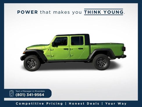 New 2025 Jeep Gladiator Mojave w/ Convenience Group image 11