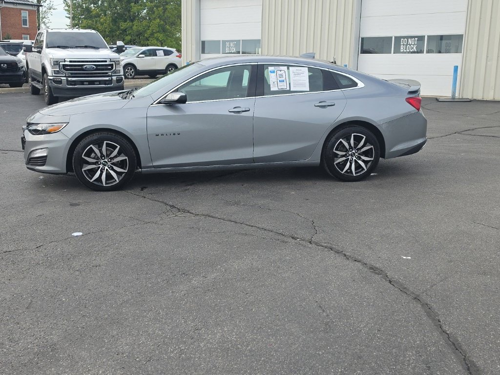 Used 2024 Chevrolet Malibu RS FWD image 4