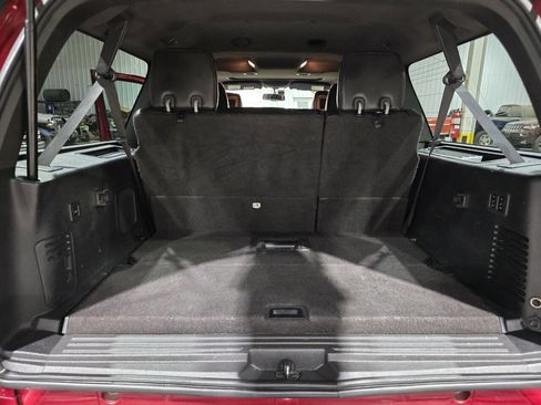 Used 2014 Ford Expedition EL Limited w/ Equipment Group 301A AWD/4WD image 34
