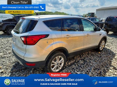 Used 2019 Ford Escape SE AWD/4WD image 4