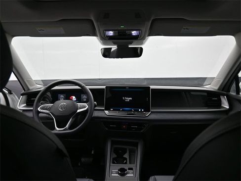 New 2026 Volkswagen Tiguan SE image 10