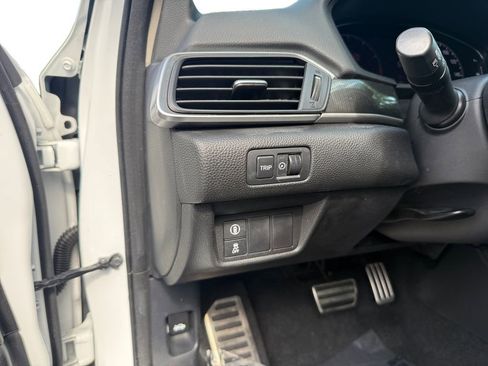 Used 2022 Honda Accord Sport Special Edition image 13