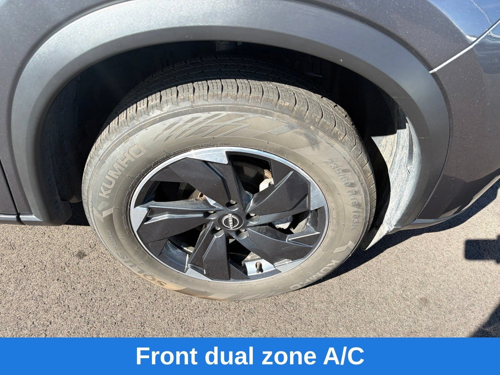 Used 2025 Nissan Rogue SV AWD/4WD image 24