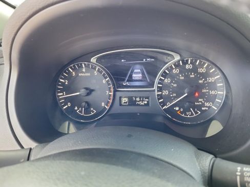 Used 2015 Nissan Altima 2.5 SL w/ Technology Package FWD image 26