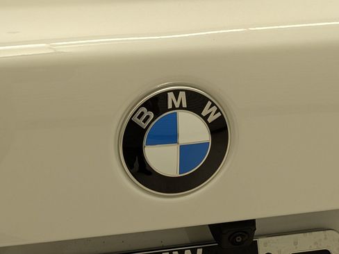 Used 2026 BMW X5 sDrive40i w/ Parking Assistance Package image 9