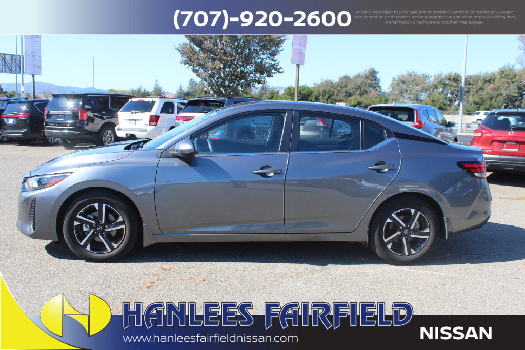 Used 2025 Nissan Sentra SV w/ All-Weather Package FWD image 2