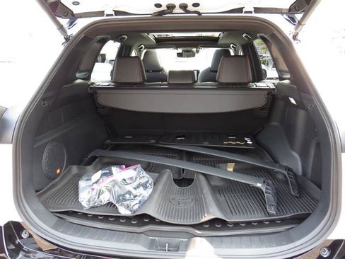 Used 2024 Toyota RAV4 XSE w/ Premium Package AWD/4WD image 34