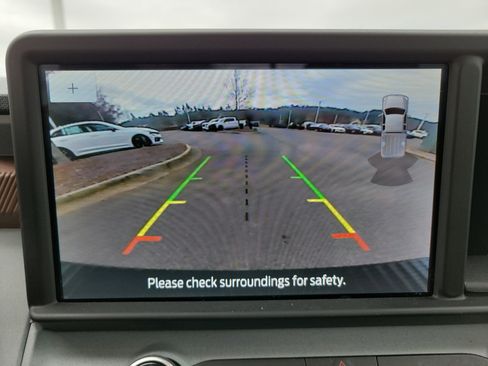 Used 2022 Ford Maverick Lariat w/ Lariat Luxury Package image 10