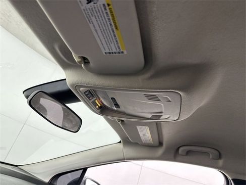 Used 2018 Chevrolet Cruze LS image 19