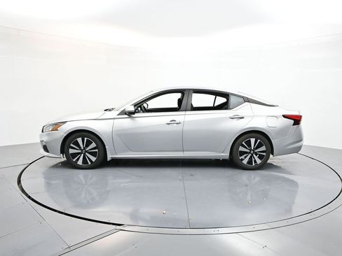 Used 2022 Nissan Altima 2.5 SV image 4