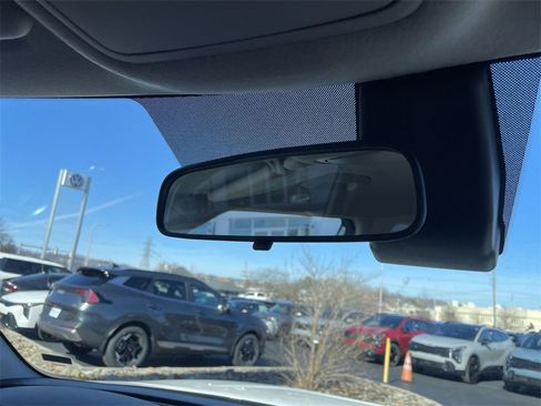 Certified 2023 Kia Soul LX w/ Option Group 015 image 25