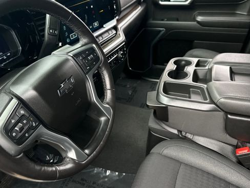 Used 2023 Chevrolet Silverado 1500 RST w/ Z71 Off-Road Package image 12