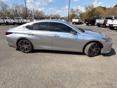 Used 2022 Lexus ES 350 w/ Premium Package image 22