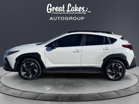Used 2025 Subaru Crosstrek 2.5i Limited AWD/4WD image 2