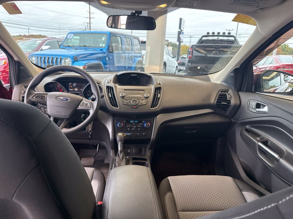 Used 2017 Ford Escape SE AWD/4WD image 13