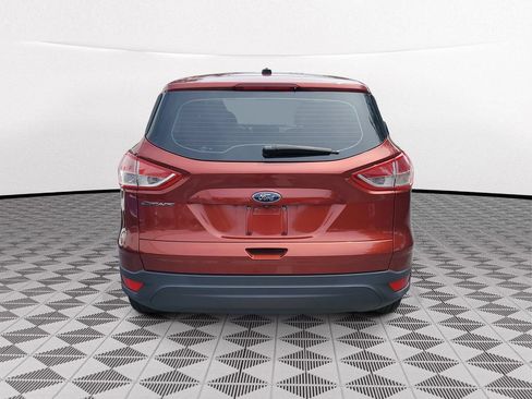 Used 2015 Ford Escape S FWD image 5