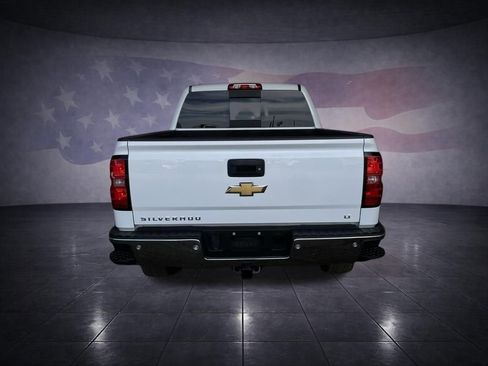 Used 2018 Chevrolet Silverado 1500 LT w/ All Star Edition image 4