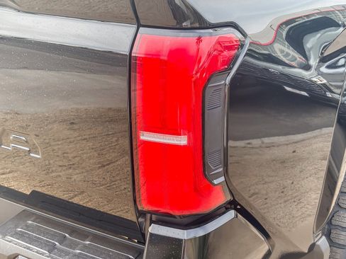 New 2026 Toyota Tacoma SR5 image 8