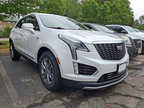 Certified 2022 Cadillac XT5 Premium Luxury image 1