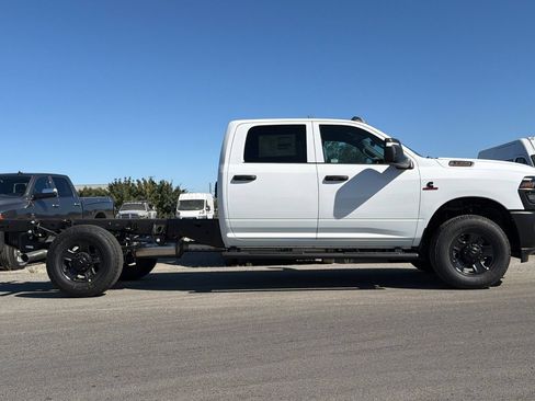 New 2026 RAM 3500 Tradesman AWD/4WD image 3