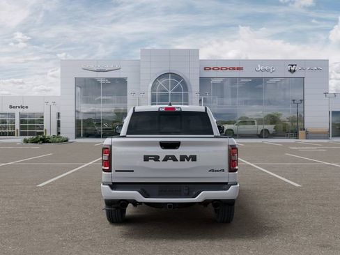 New 2026 RAM 1500 4x4 Crew Cab image 7