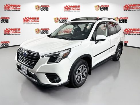 Used 2024 Subaru Forester Premium AWD/4WD image 14