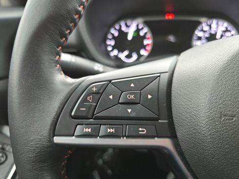 Certified 2024 Nissan Sentra SR image 16