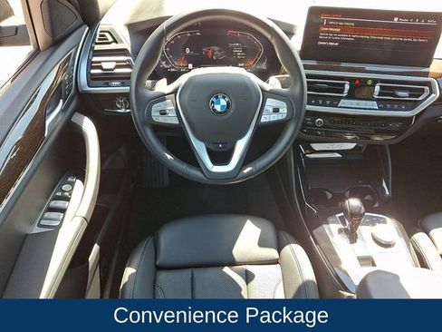 Used 2024 BMW X4 xDrive30i w/ Parking Assistance Package AWD/4WD image 3