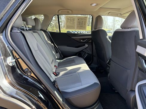 Certified 2025 Subaru Outback Premium AWD/4WD image 30