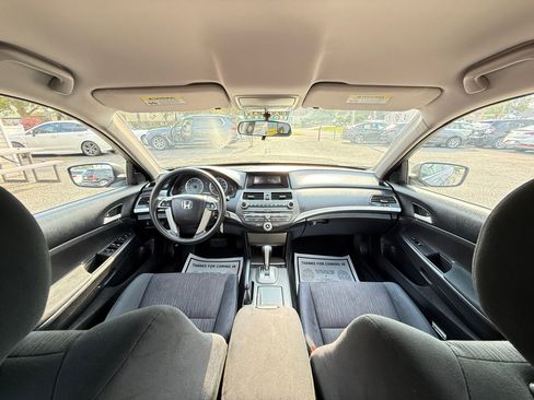 Used 2012 Honda Accord LX image 24