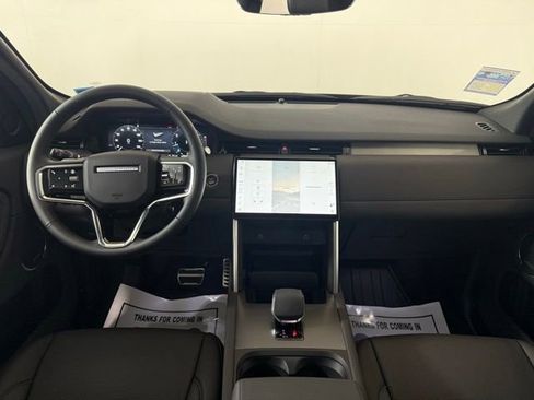 New 2025 Land Rover Discovery Sport Dynamic SE image 22