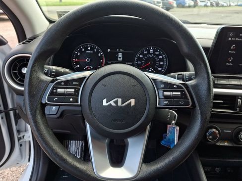 Certified 2022 Kia Forte LXS FWD image 20