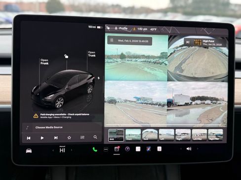 Used 2024 Tesla Model Y Long Range image 52