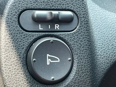 Used 2011 Honda Fit Sport image 30