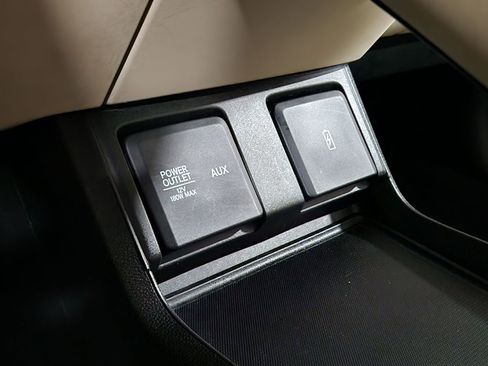 Used 2021 Acura RDX AWD image 39