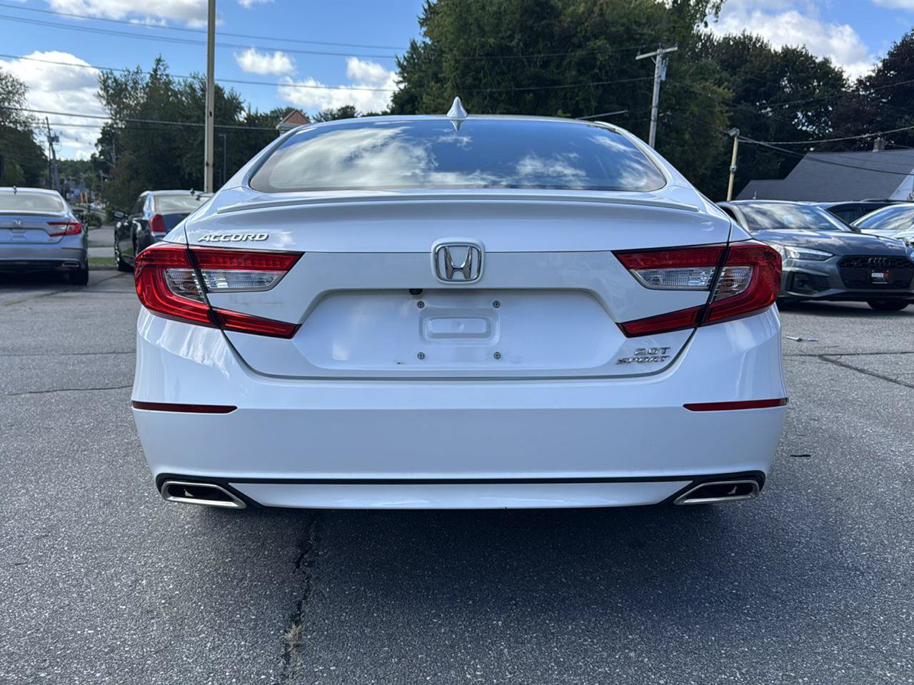 Used 2019 Honda Accord Sport image 10