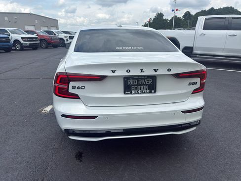 Used 2024 Volvo S60 B5 Plus w/ Climate Package AWD/4WD image 5