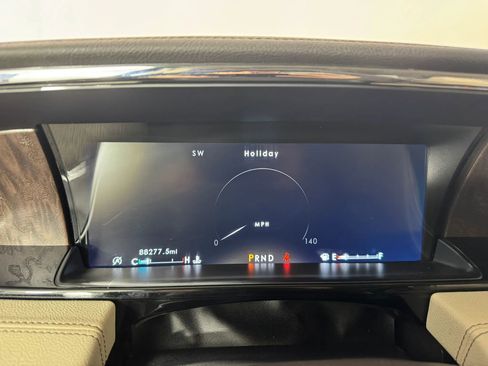 Used 2019 Lincoln Navigator Reserve w/ Cargo Package AWD/4WD image 14