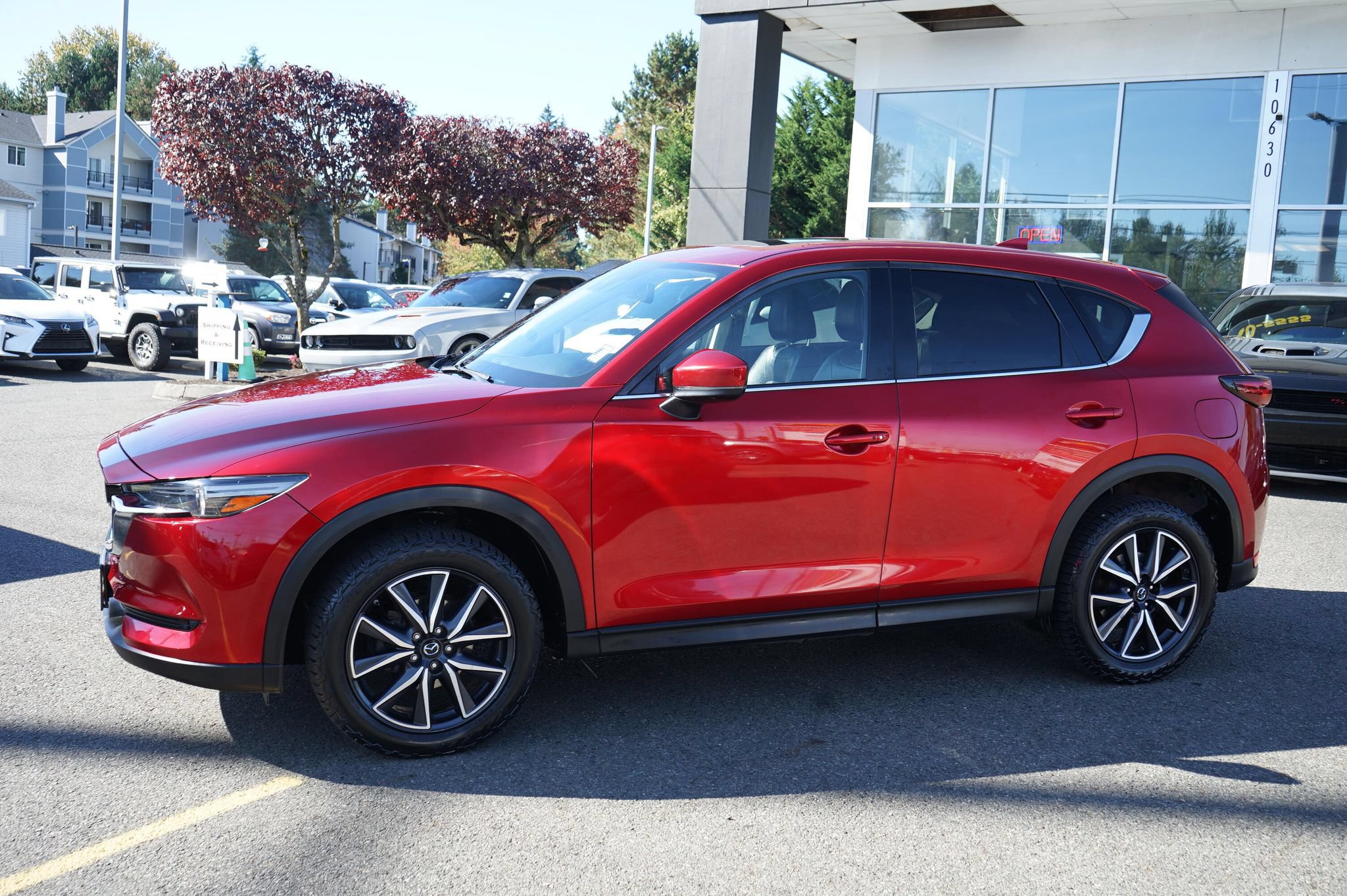 Used 2017 MAZDA CX-5 Grand Touring AWD/4WD image 2