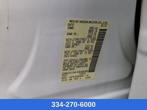 Used 2017 Nissan Titan S image 27