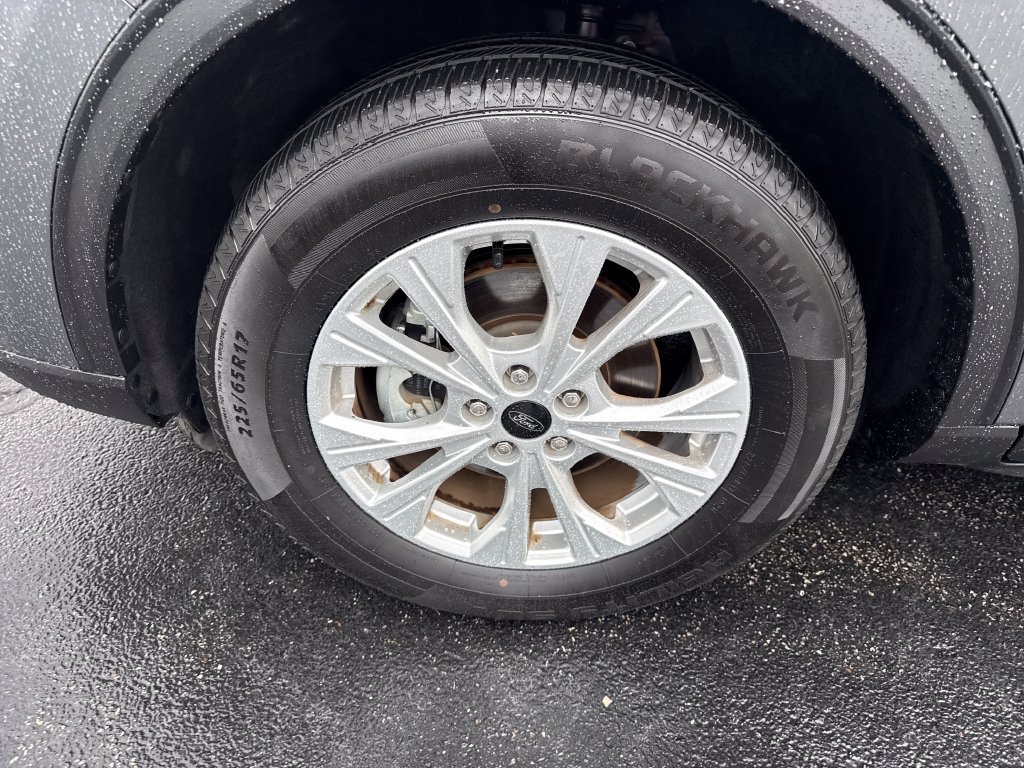 Used 2025 Ford Escape Active AWD/4WD image 19