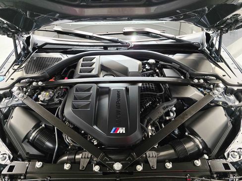 Used 2025 BMW M4 xDrive Competition image 10