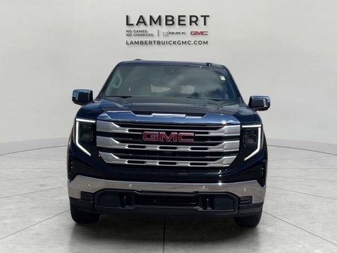 New 2026 GMC Sierra 1500 SLE w/ Preferred Package image 8
