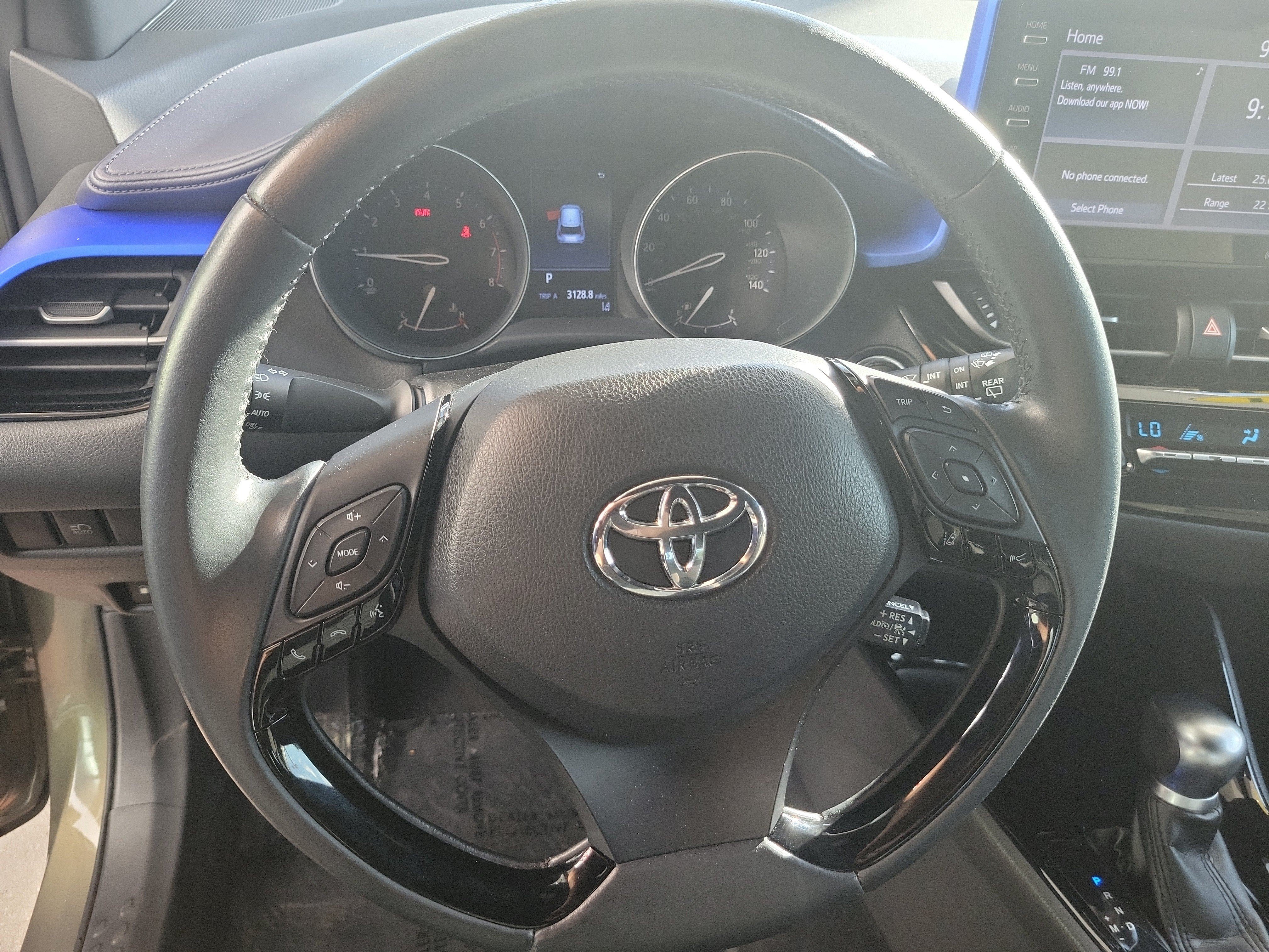 Used 2021 Toyota C-HR XLE FWD image 24