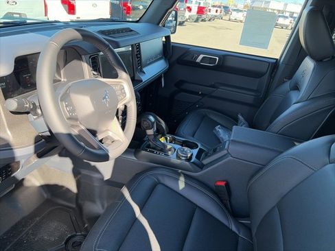 New 2025 Ford Bronco Badlands w/ Sasquatch Package image 16