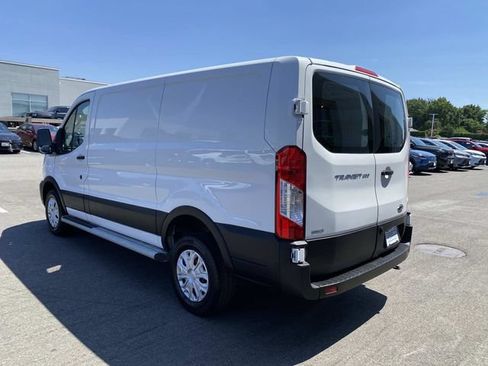 Used 2024 Ford Transit 250 Low Roof w/ Exterior Upgrade Package RWD image 6