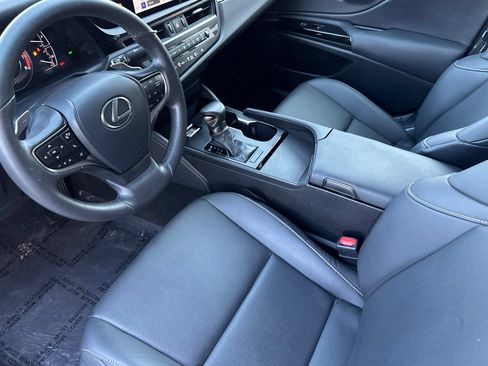 Used 2024 Lexus ES 350 FWD image 10