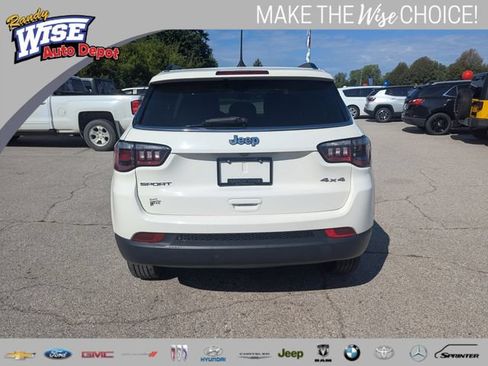Used 2021 Jeep Compass Sport AWD/4WD image 4