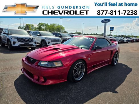 Used 2000 Ford Mustang GT RWD image 3